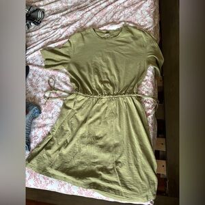 Old Navy Olive Green Tee